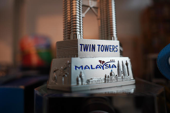 腾龙17-50mmf2.8参数,索尼10-20mmf4和腾龙17-70选哪个