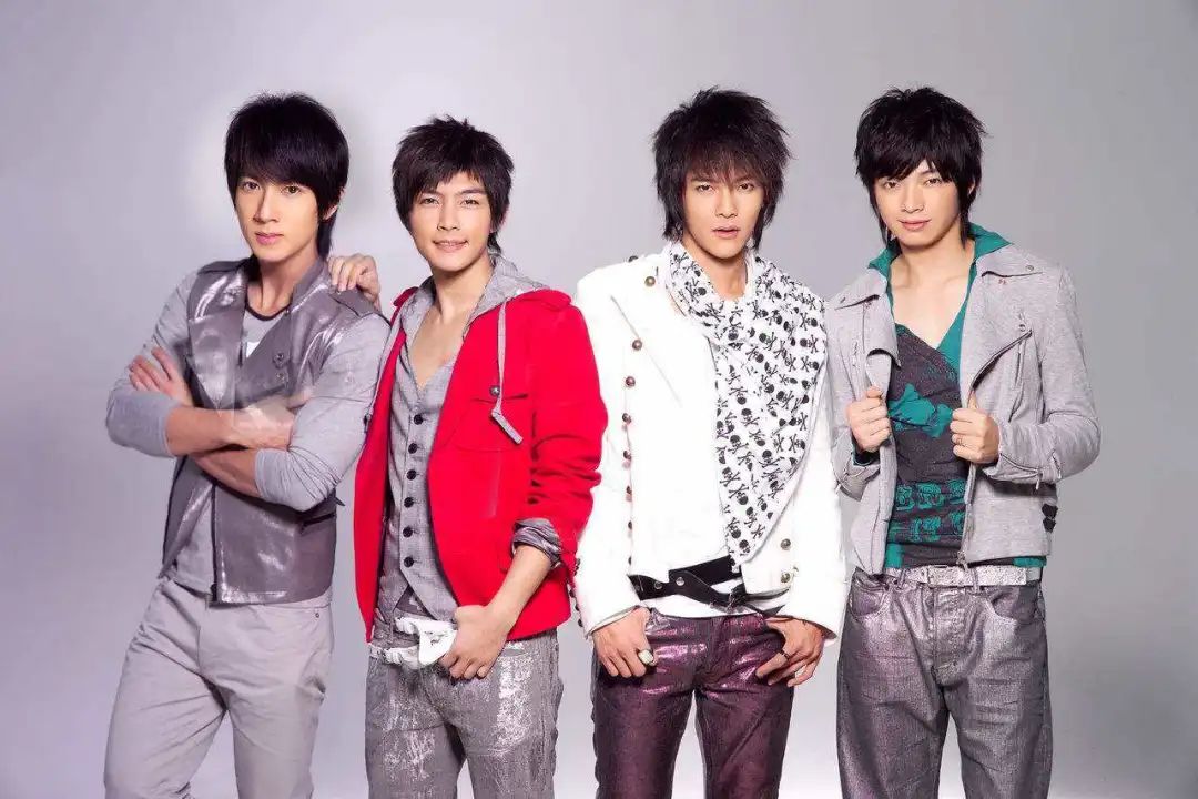 偶像男团成员颜值,现在的男团颜值都这样了吗