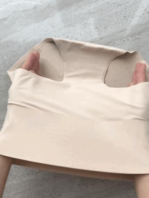 女性经常穿紧身内裤会怎样,不同阶段女人内裤的变化