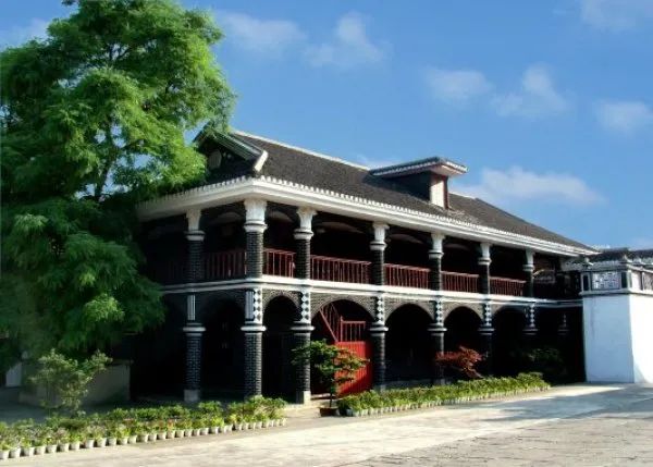 奔走相告的视频,奔走相告视频全集