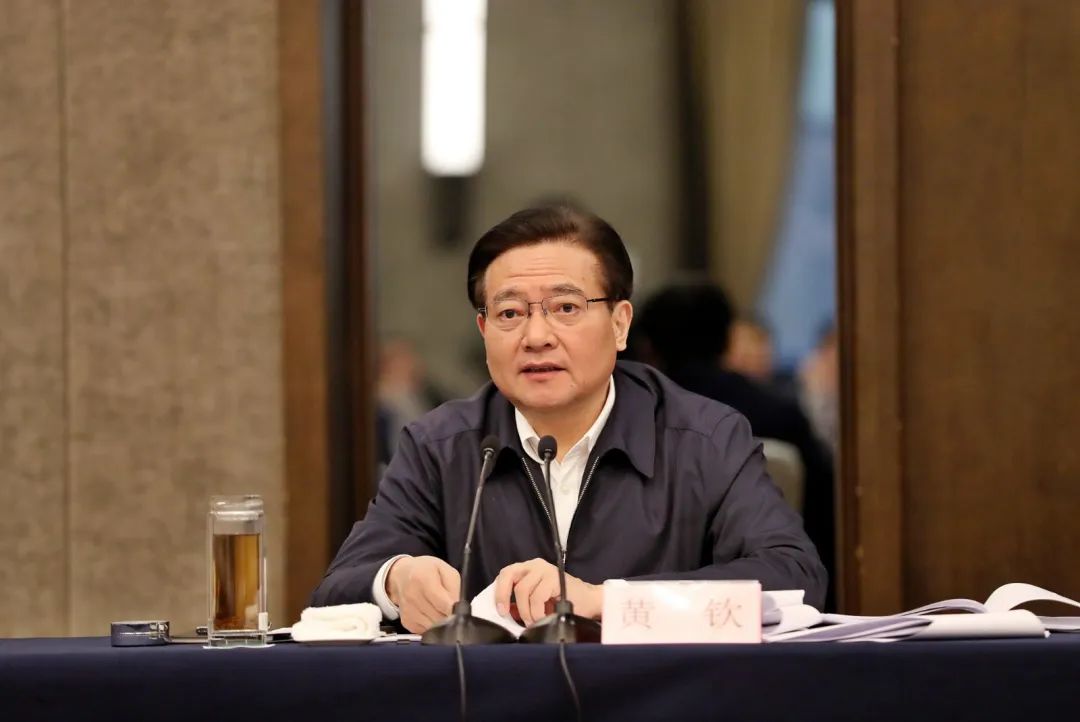 黄钦发言,黄钦谈无锡发展