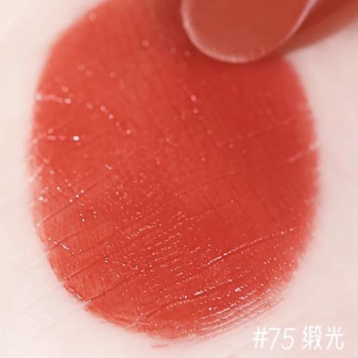 2018年王一博粉红色眼影,快来get王一博同款色号