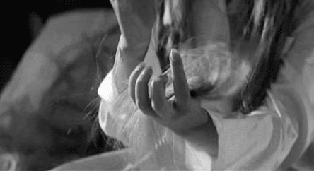 顶流模特亲测：「上镜终极*器武**，根本不靠颜值！」