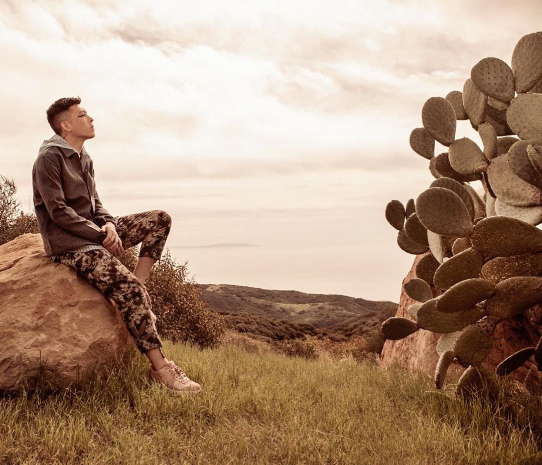 鹿晗上脚足球鞋,鹿晗创造营上脚dunk