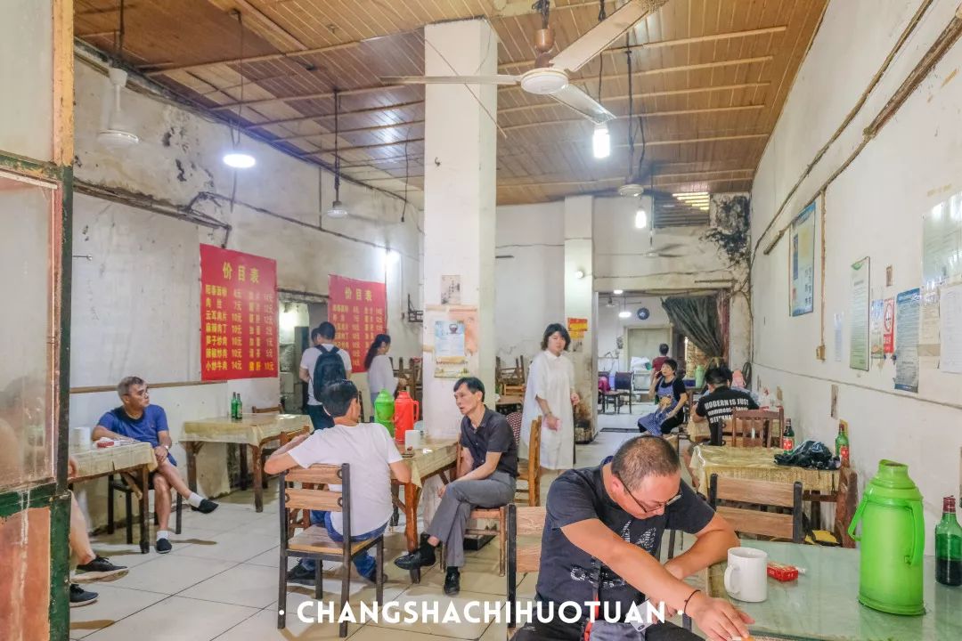 除了一碗米粉长沙人还怎么吃早餐,长沙人的早餐从吃第一碗粉开始