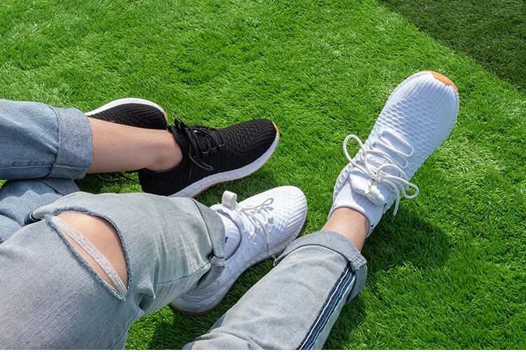 厉害了！这把伞一键自动开收伞，能抗8级大风