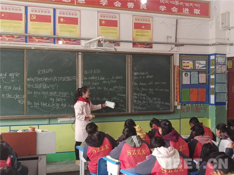 山沟里走出金凤凰,穷乡僻壤飞出金凤凰