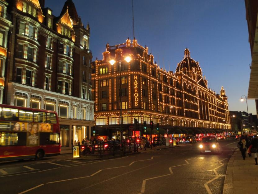 奢侈品营销溃败,高端奢侈品营销思路