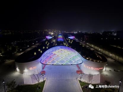 上海地铁的浦东情缘：两个“90后”的互助“轨迹”【纪念】浦东开发开放30周年