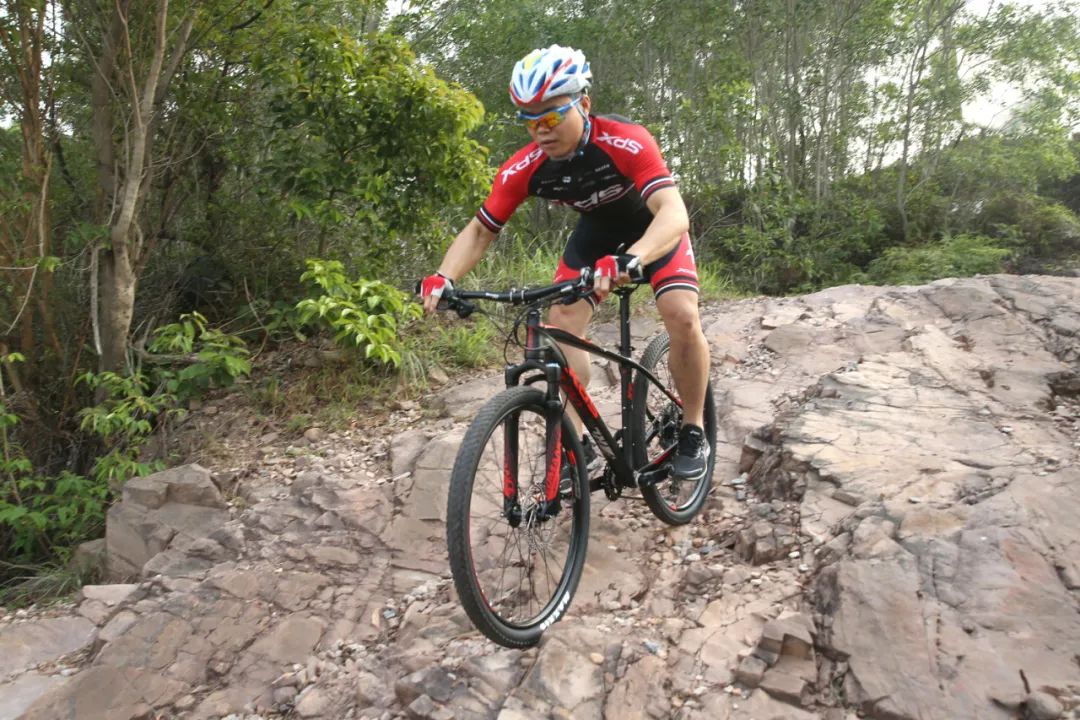 喜德盛逐日700xc适合什么身高体重,喜德盛山地车评测xc700