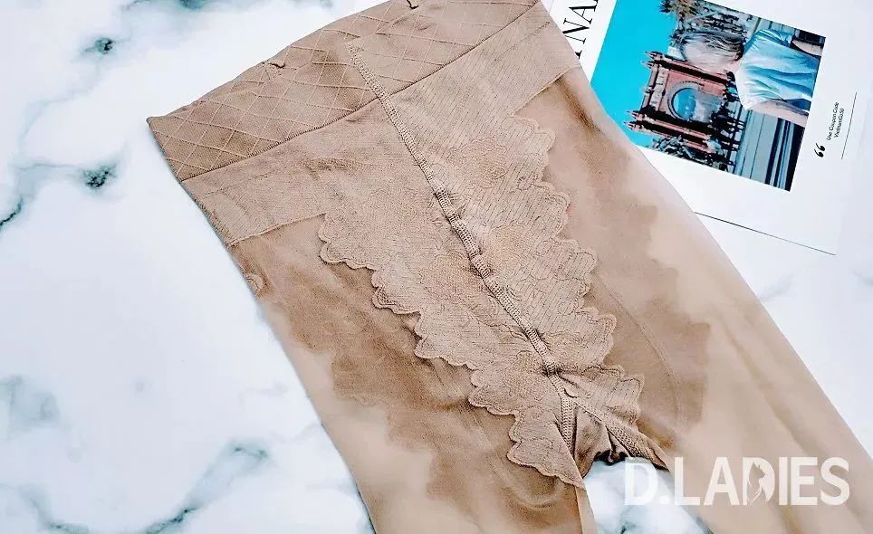 窈窕淑女|这“隐形”*袜丝**质量惊呆了！刀切不烂，水泼不脏