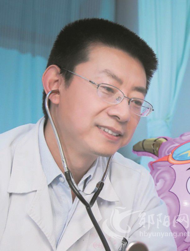 市人民医院举办“劳动模范”风采展