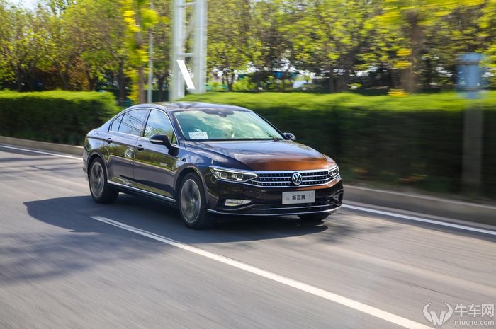 试驾新款大众迈腾380豪华版,大众迈腾380tsidsg旗舰型试驾