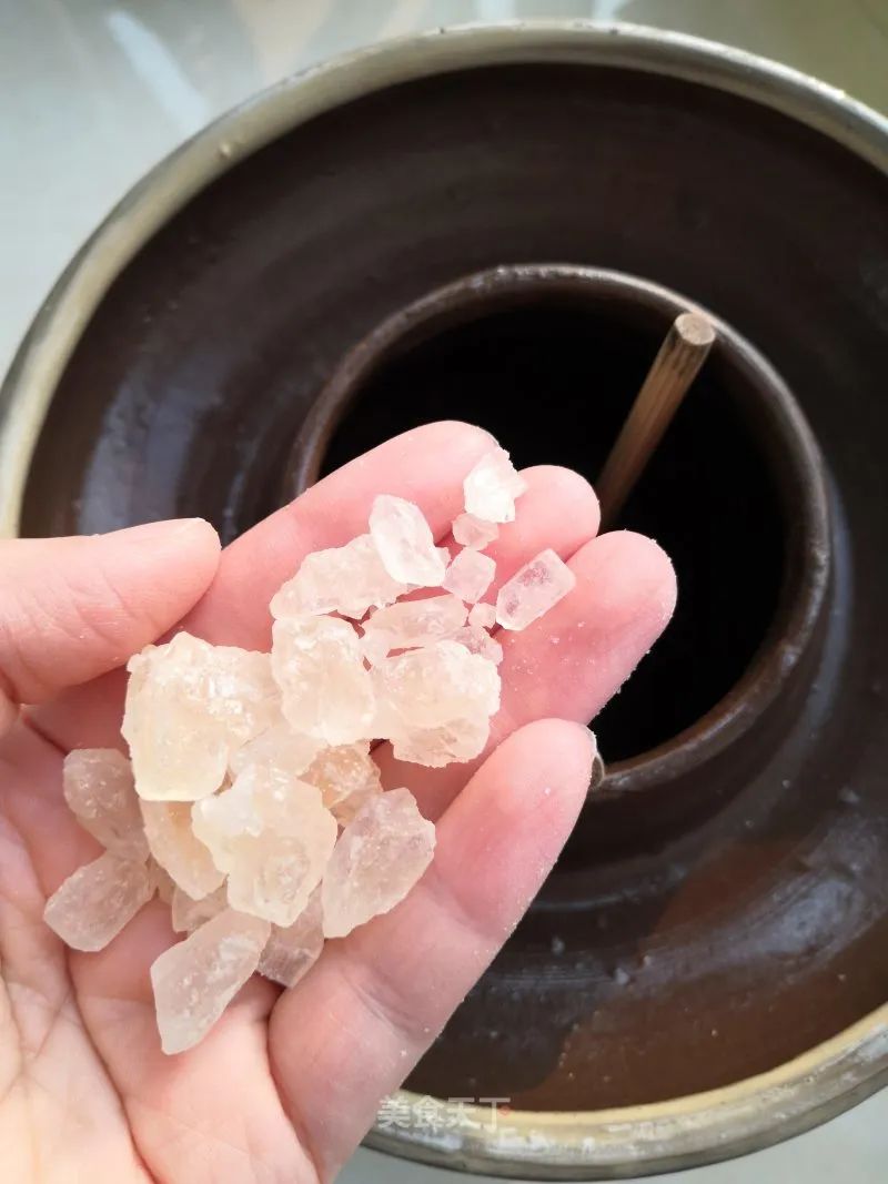 教大家做好吃爽口的四川泡菜，口感脆生，开胃解腻