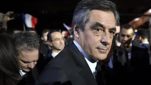 巴黎日记｜封城、解封都靠警察，法国是警察国家吗？