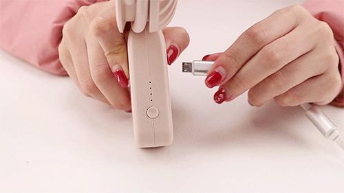 雅诗兰黛小棕瓶上线一天爆单1.6万瓶，答应我别再浪！费！钱！好吗