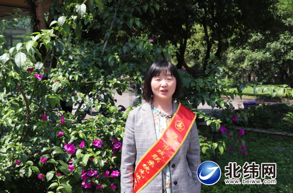 自强不息追逐梦想扶残助残与爱同行