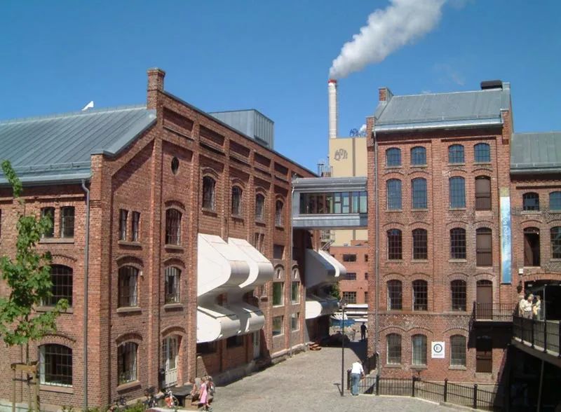 看到BEAMS与HellyHansen再次合作，我又想cue这位北欧老船长了