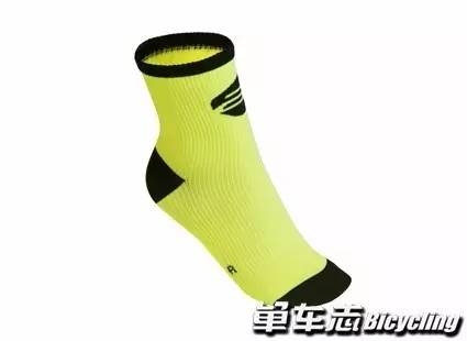 骑车为啥要穿瑜伽裤,骑公路车有没有必要穿骑行袜