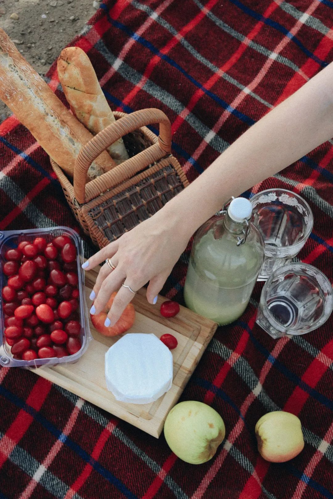 凹造型法棍图片,有嚼劲的法棍