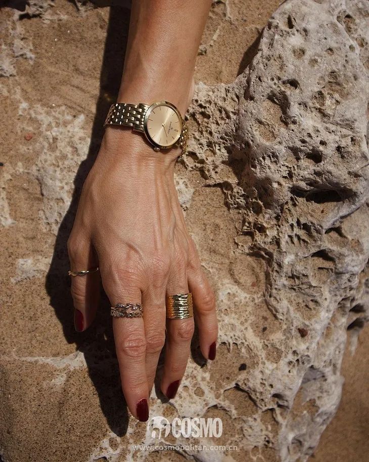 lisarose小金表,lisa同款腕表