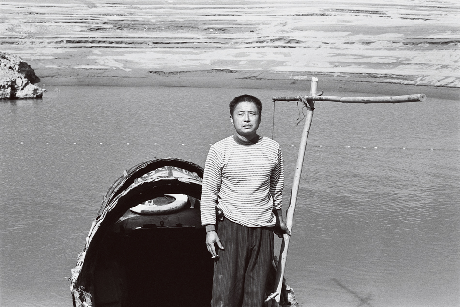 摄影师｜罗怀学：沉于水底永恒的故乡，用摄影向它告别