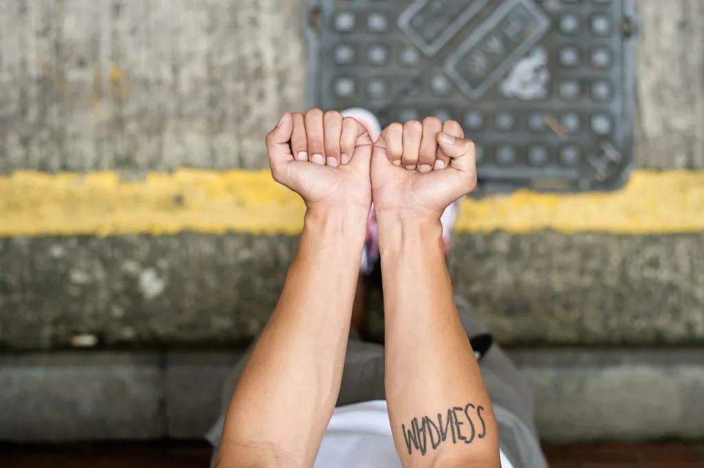 看到MADNESS和Addict的合作,我终于忍不住要说几句了