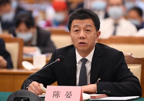 *会两**声音丨全国人大代表、贵阳市市长、贵安新区管委会主任陈晏：建议全面实行跨省异地就医直接结算