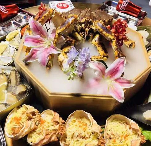 36000方！杭州城西这家社区mall，80%是烟火气小馆！100块吃8个经典老菜，还有思聪打卡店