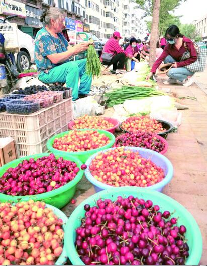 摊贩经济浓了青岛烟火气西海岸创设“一小时市场”暖心又便民