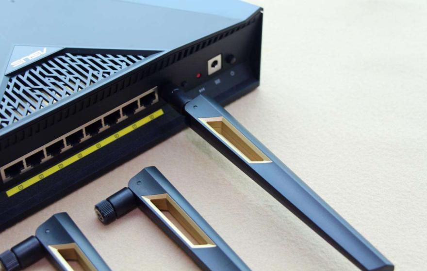 无线网卡顿就要换路由器,网络卡顿选电信