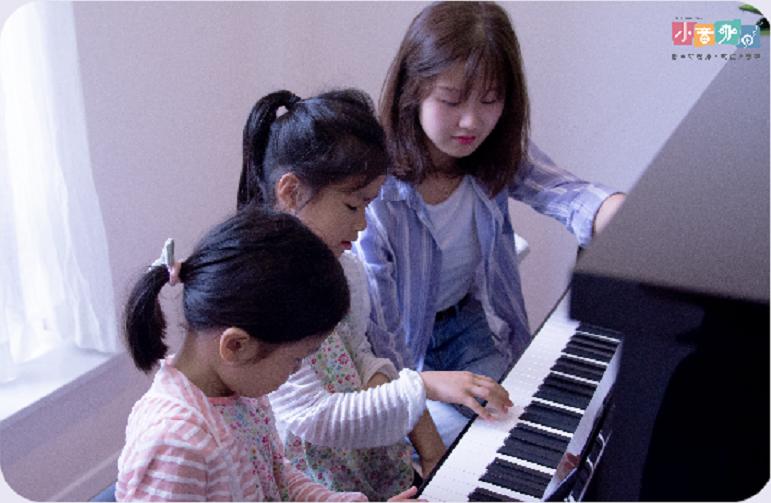 涓庝綘绔ヤ箰闂ㄧエ,涓庝綘绔ヤ箰鎶栭煶鍥㈣喘