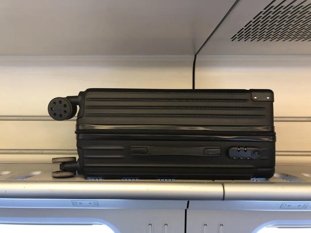 高铁上怎么放行李,坐高铁的全部流程怎么放行李