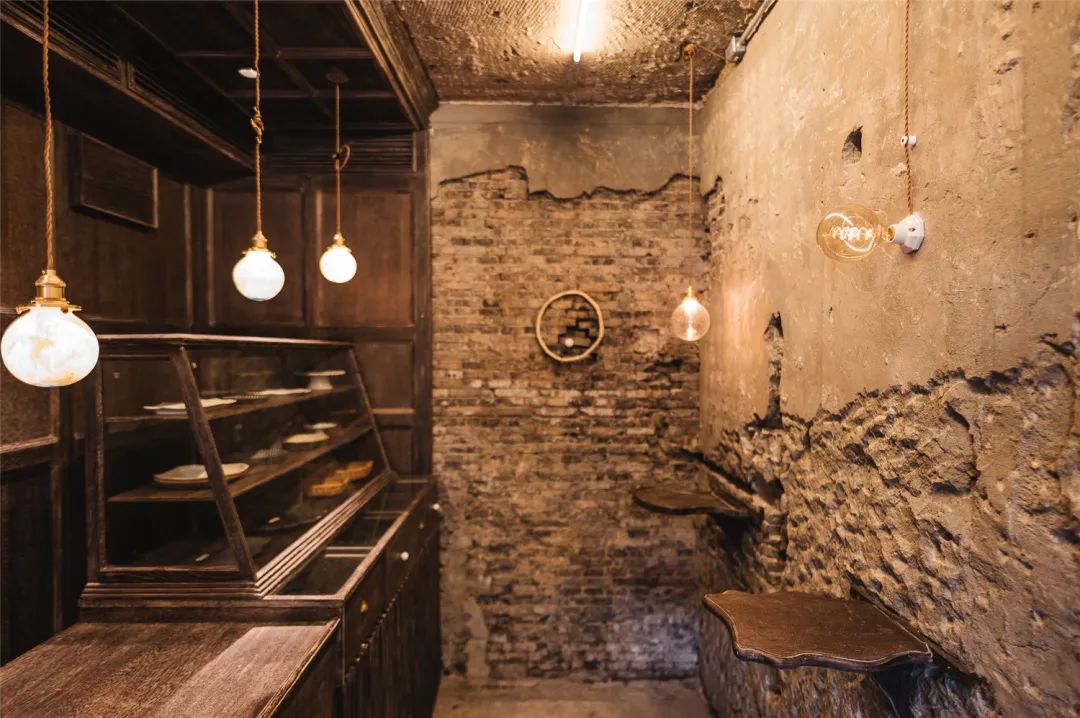 120平网红店铺设计装修,最酷的店铺空间设计