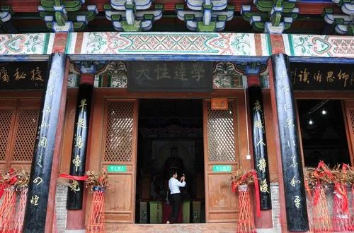 三番五次离家出走,三次离家出走的男孩