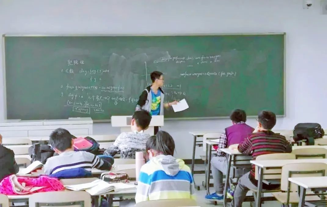 保研清华有多厉害,清华25人全部成功保研