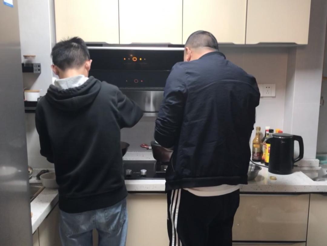 四川耙耳朵的爸爸,成都耙耳朵爸爸