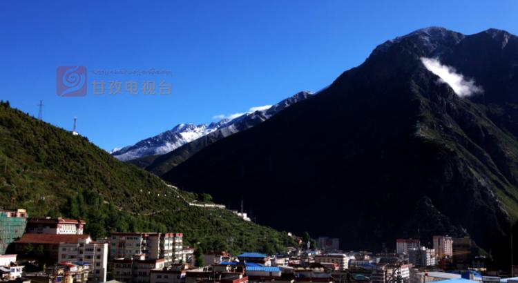 康定诗,康定的诗词