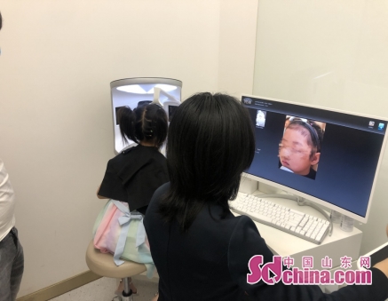 市南区开展“东西协作微笑行动”平坝区7岁女孩成功手术