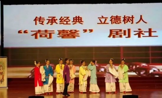 汽开区第四中学,汽开区哪所学校好