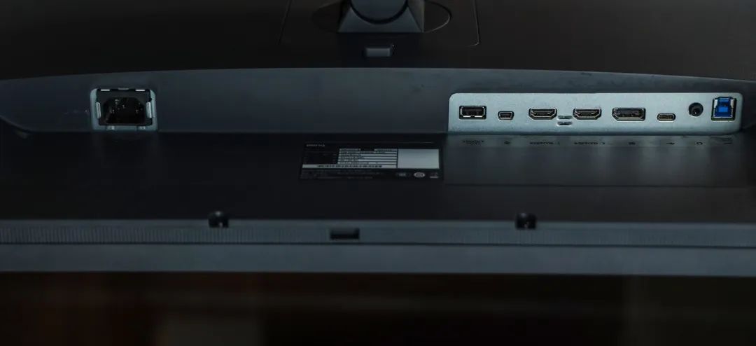 明基sw270c使用说明,明基sw321c看电影效果