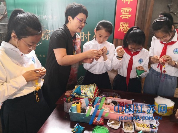 走向我们的小康生活视频,走向我们的小康生活辽宁