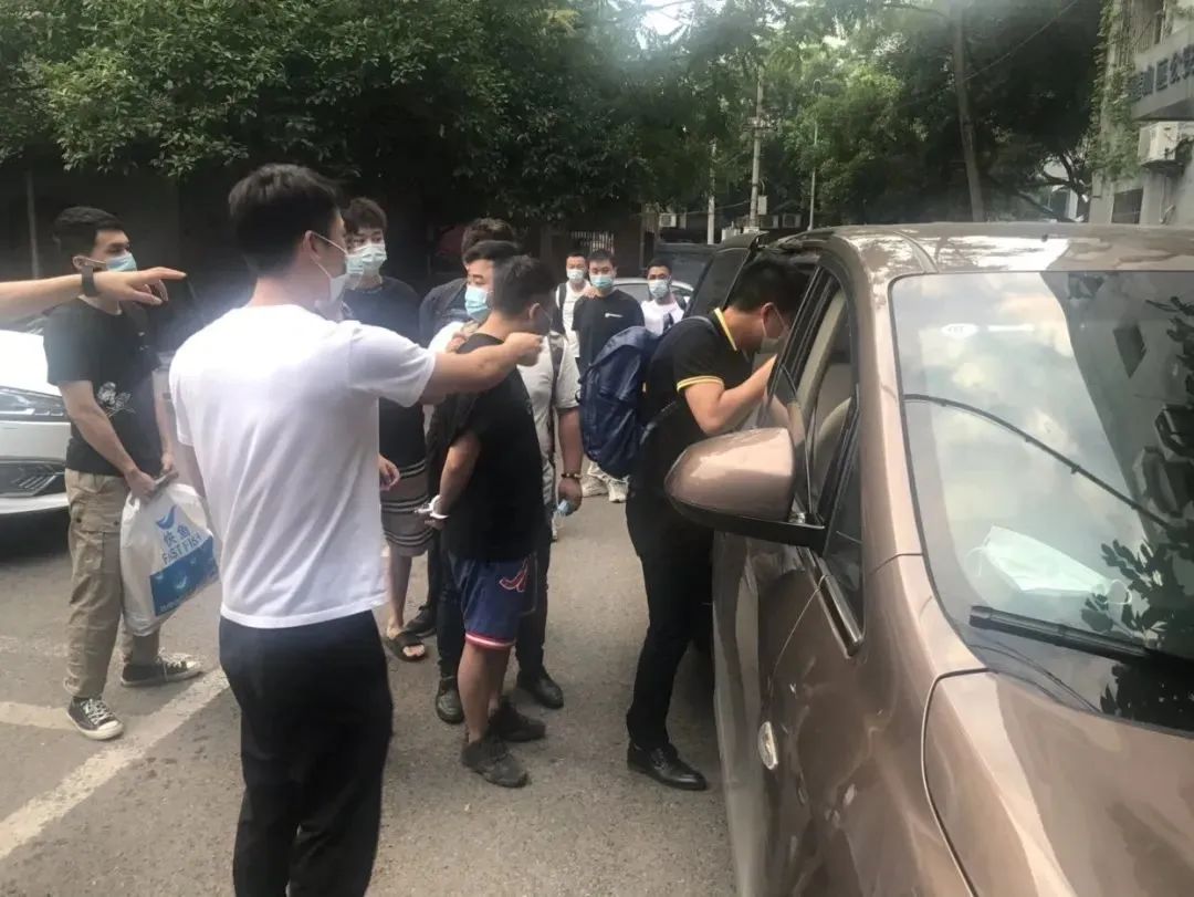 高仿山寨货骗局,高仿LV怎么样