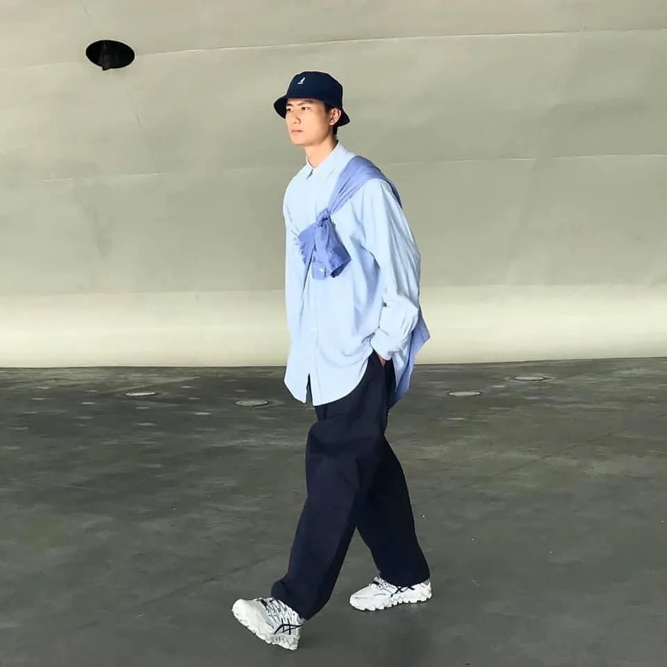 潮鞋速递｜新SupremexVans释出，这Vans我又可以了？