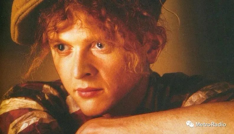 Hey！我们是来自Manchester的就是红乐队！|PluStar