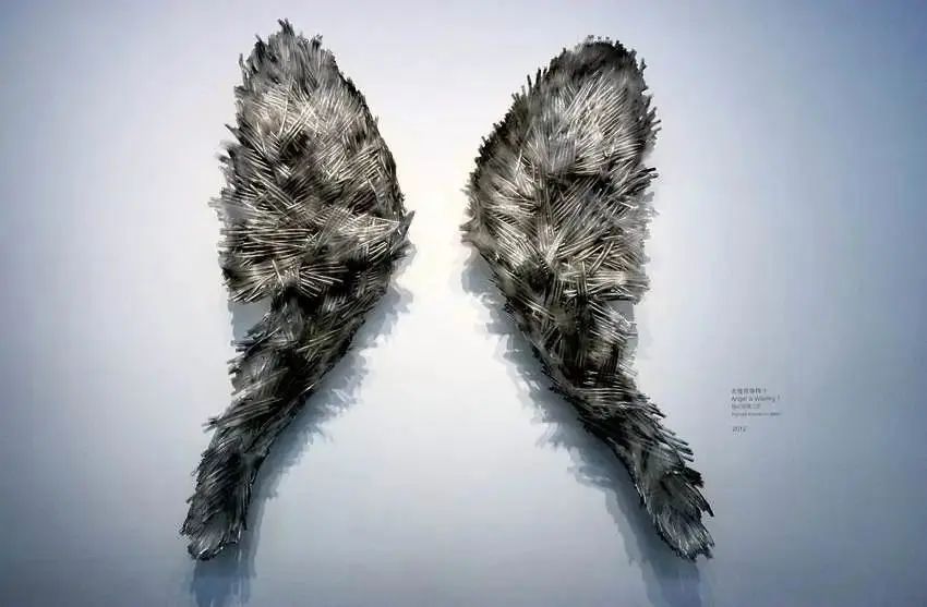 上海玻璃博物馆,博物馆文物被撞坏了