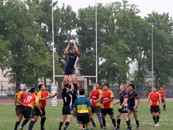 从第一支到最后一支：中国农大橄榄球队“不想说再见”