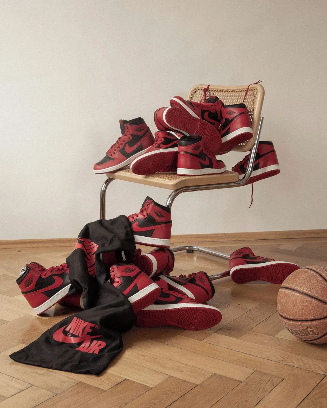 市价超3万的小熊Dunk，已加入今年国内发售市价最高的25双球鞋