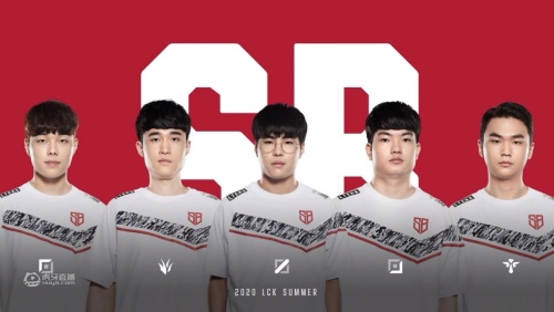 *牙虎**LCK：招牌上野遭全面碾压，Nuguri率队轻取老对手SB拿下三连胜