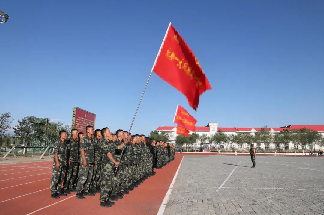 嘿，战友！这纪录你敢来破吗？